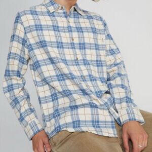 Hurley Blue and White Casual Button Down Shirt